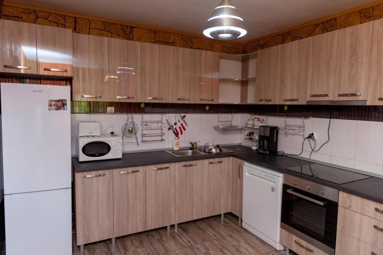 Villa Frans Ieşelniţa Extérieur photo